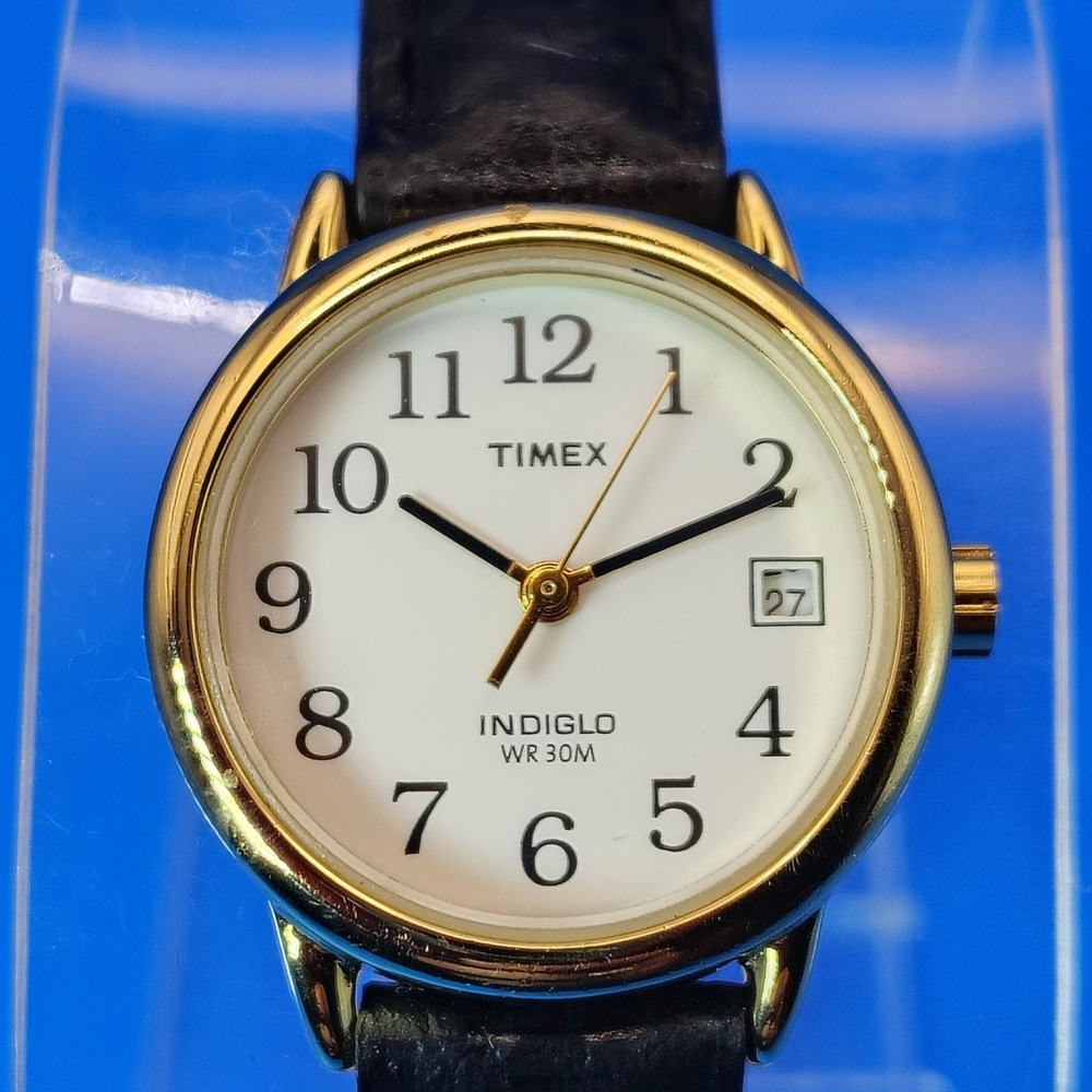 Vintage 2007 Timex Easy Reader Date Gold Tone 25mm Women's Quartz Watch Restored